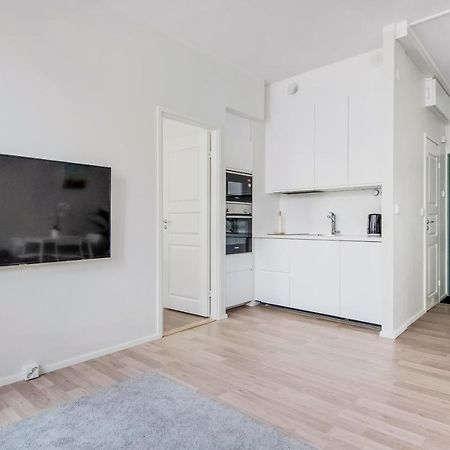 Wehost Bright And Central 1Br For Four Travellers Гельсінкі Екстер'єр фото